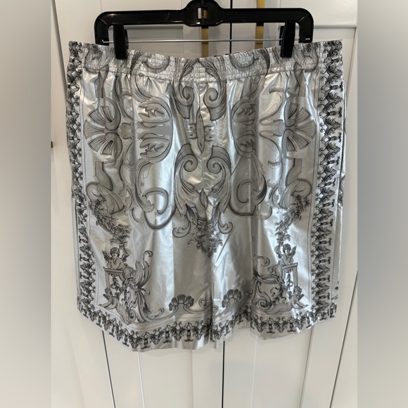 Versace Baroque Silver Silk Shorts - Picture 10 of 11